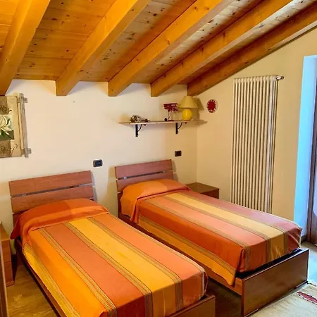 Comfortable With Private Garden - Center Nyaraló *